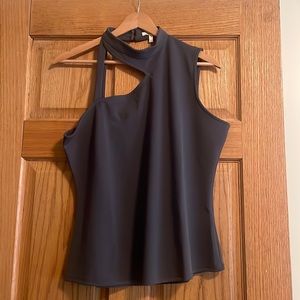 Maurices cut out top